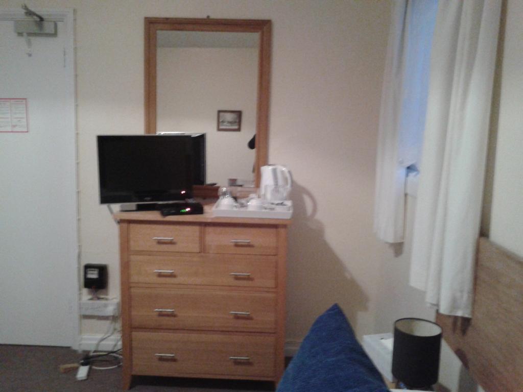 Franklyn Guesthouse Saint Helier Room photo